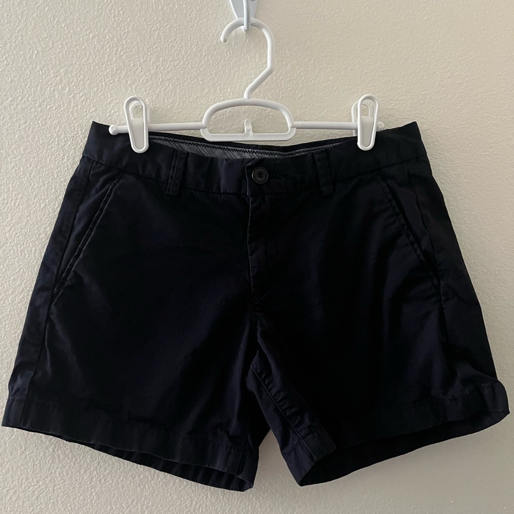 UNIQLO 100% Cotton Black Chino Shorts Size 2